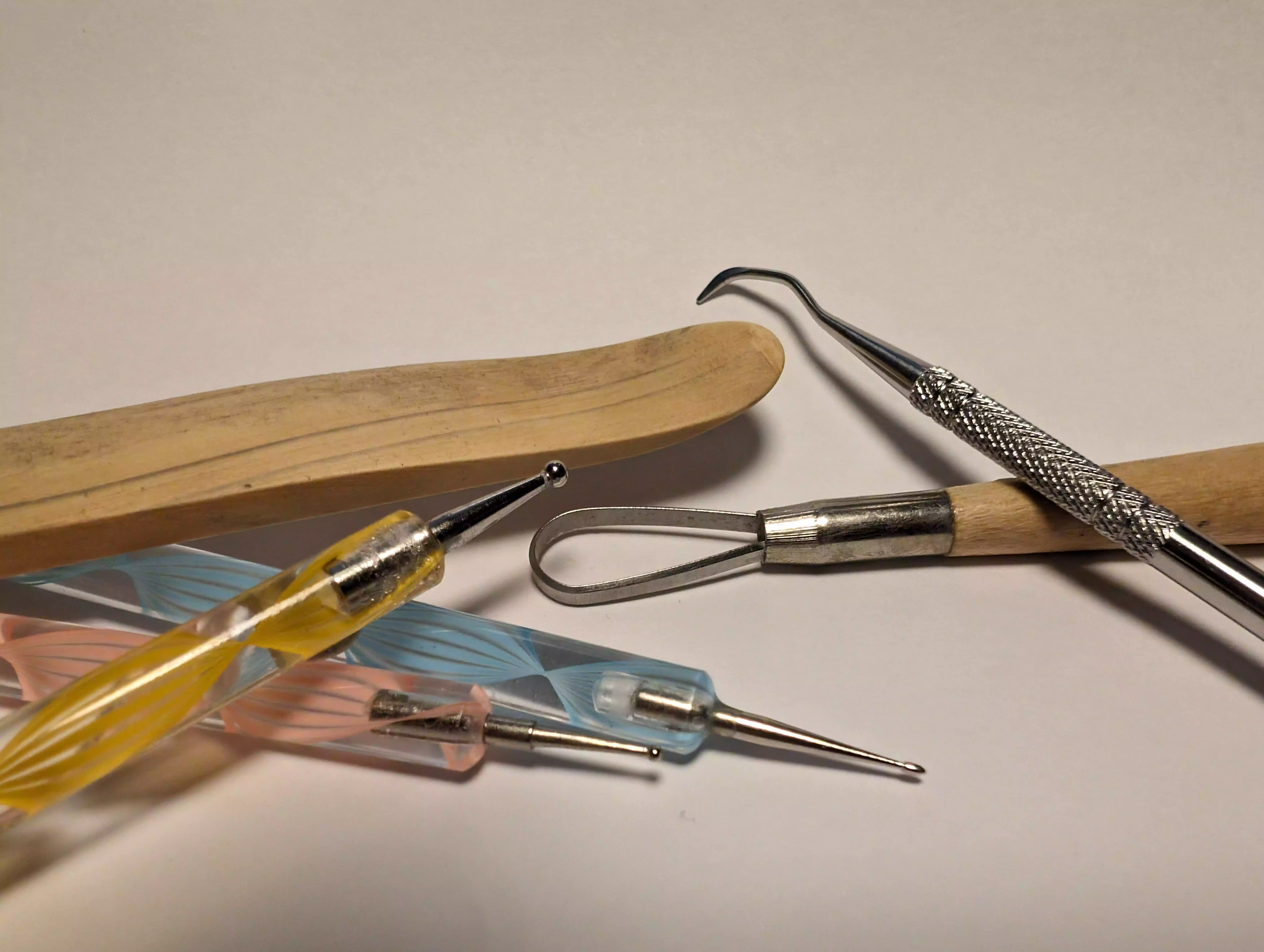 Picture of cheaper sculpting tools
